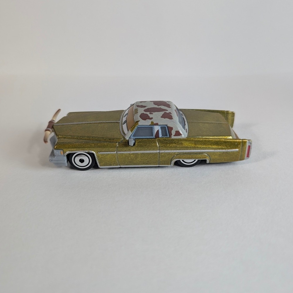 Disney Pixar Cars Tex Dinoco Gold Cadillac Diecast Toy Car Longhorns Mattel - Picture 3 of 8